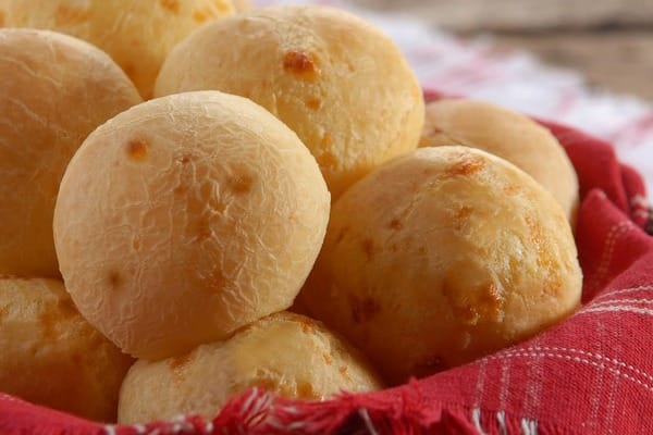 pao de queijo